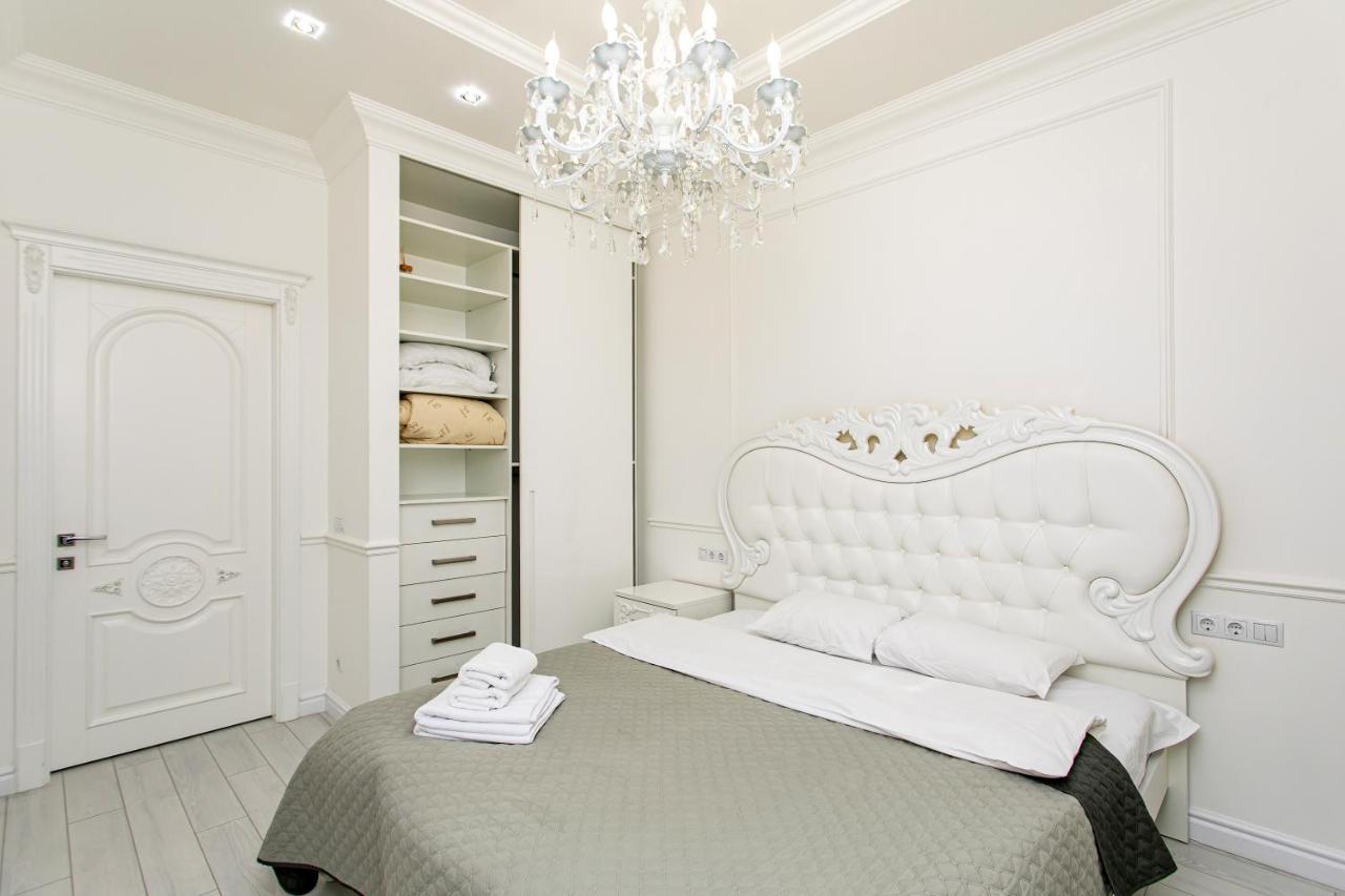 Petrovdom Apartments 10-353 In Rc Central Park, 7 John Mccain Street Kiev Ngoại thất bức ảnh