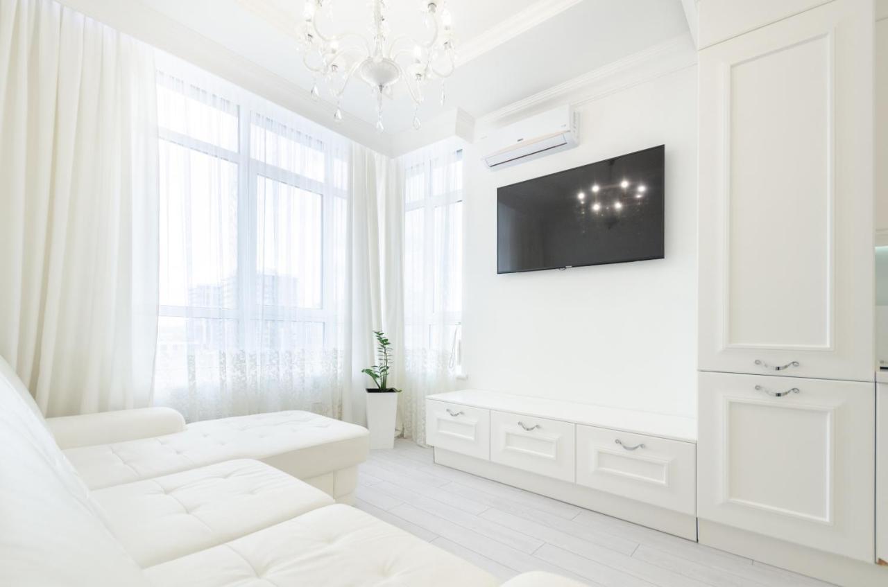 Petrovdom Apartments 10-353 In Rc Central Park, 7 John Mccain Street Kiev Ngoại thất bức ảnh
