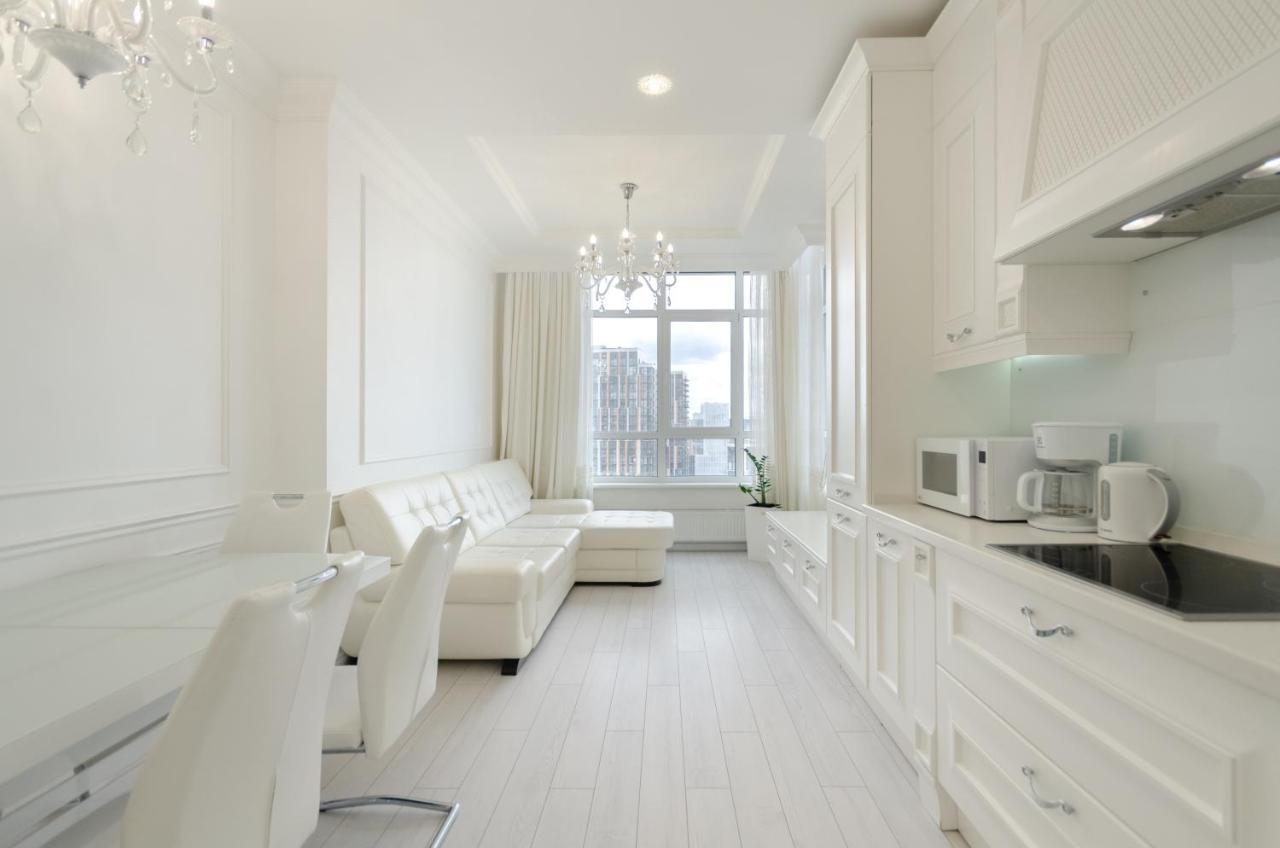 Petrovdom Apartments 10-353 In Rc Central Park, 7 John Mccain Street Kiev Ngoại thất bức ảnh