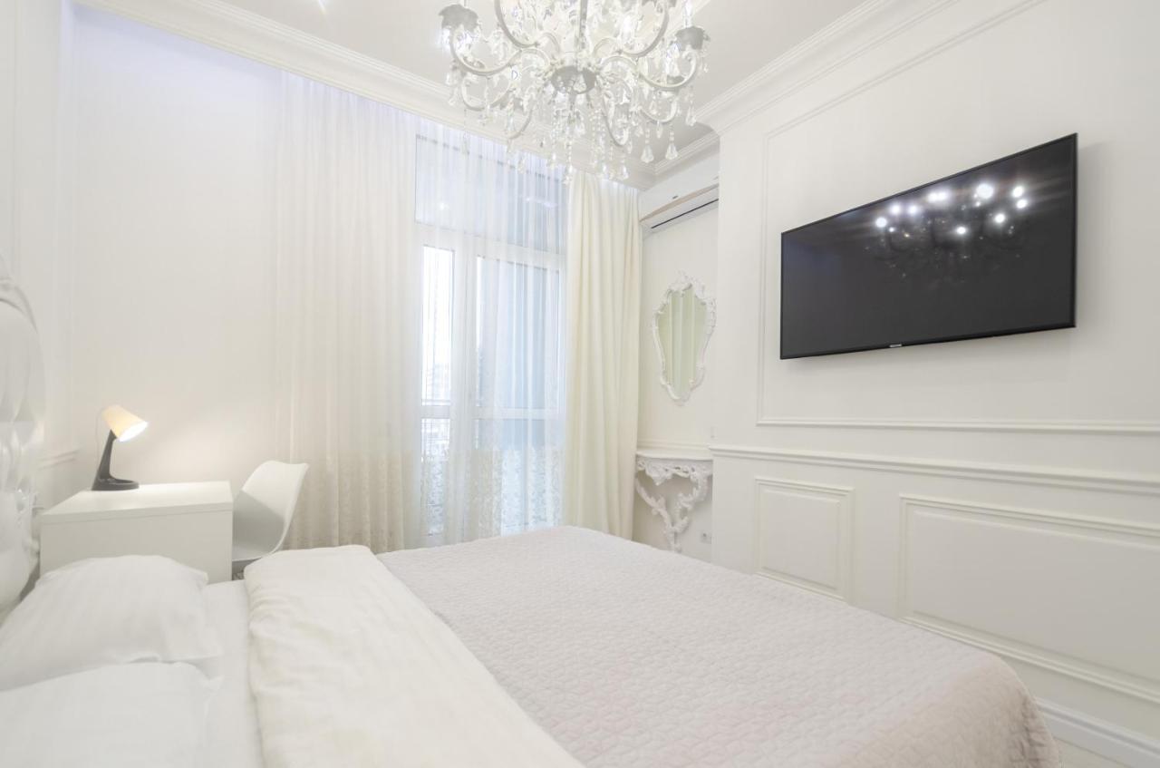 Petrovdom Apartments 10-353 In Rc Central Park, 7 John Mccain Street Kiev Ngoại thất bức ảnh
