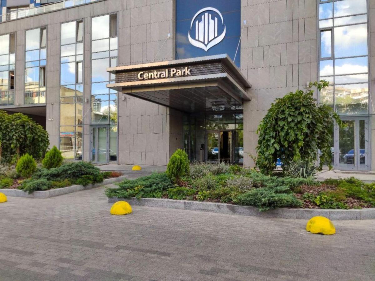 Petrovdom Apartments 10-353 In Rc Central Park, 7 John Mccain Street Kiev Ngoại thất bức ảnh