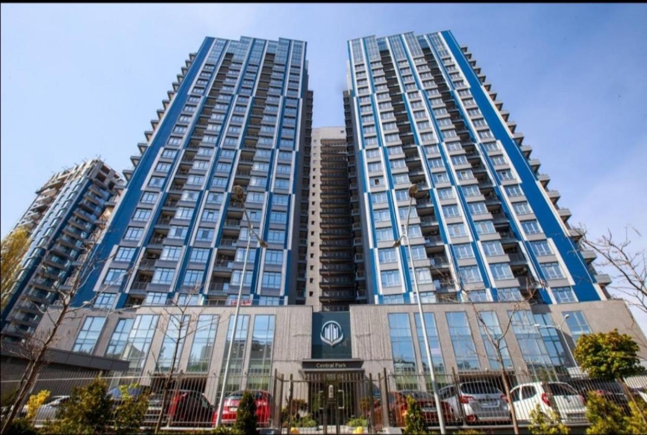 Petrovdom Apartments 10-353 In Rc Central Park, 7 John Mccain Street Kiev Ngoại thất bức ảnh